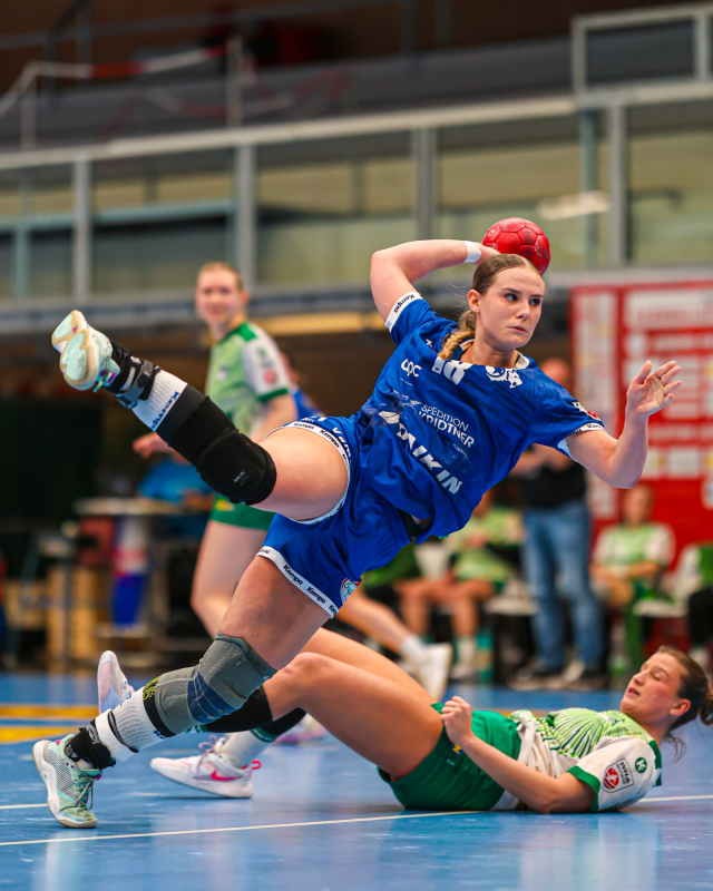 🔥 Heimsieg in der Hollgasse! 🦁💙

2 Siege für MGA Fivers!
WHA 🤝 U18

Die WHA liefert ein starkes Comeback und holt sich 2 ganz wichtige Punkte gegen Stockerau. 💥

Ein großer Schritt, um weiter in der Liga zu pushen.

Auch unsere U18 überzeugt mit einem starken Sieg! 👏

#mgafivers #handballaustria #womenshandball #handball #MGAFamily 💙🦁